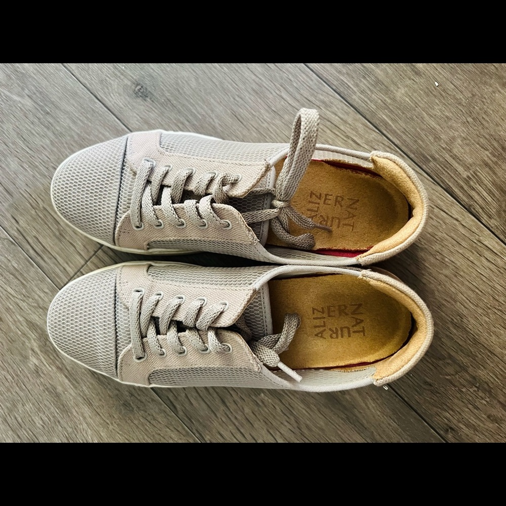 Naturalizer Gray Lace-up Sneakers